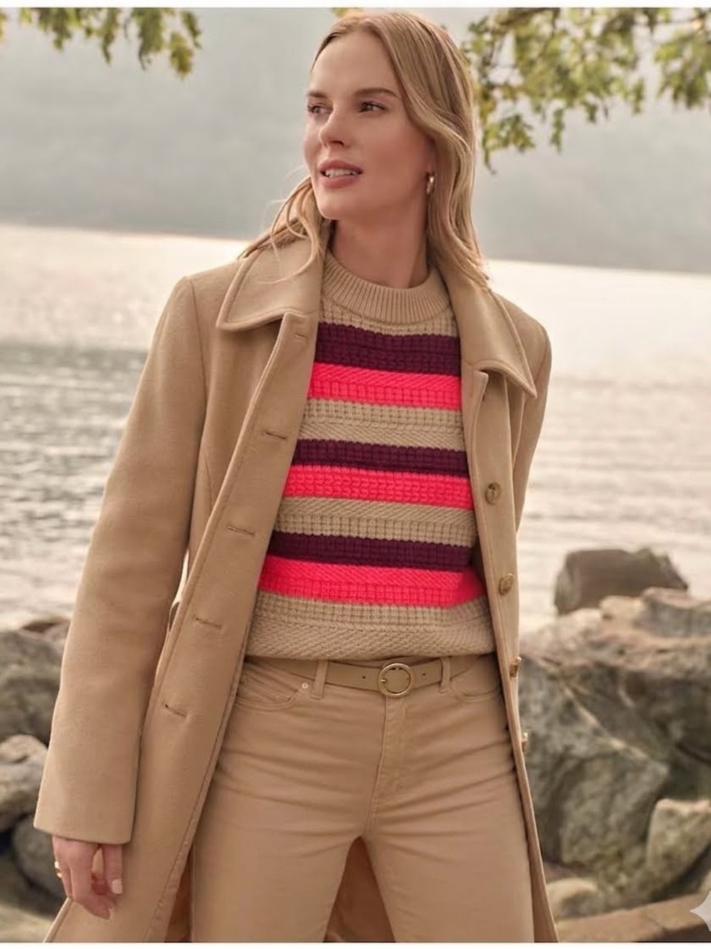 Ann Taylor Striped Tan Pink and Red Crewneck Sweater Cozy Preppy Casual